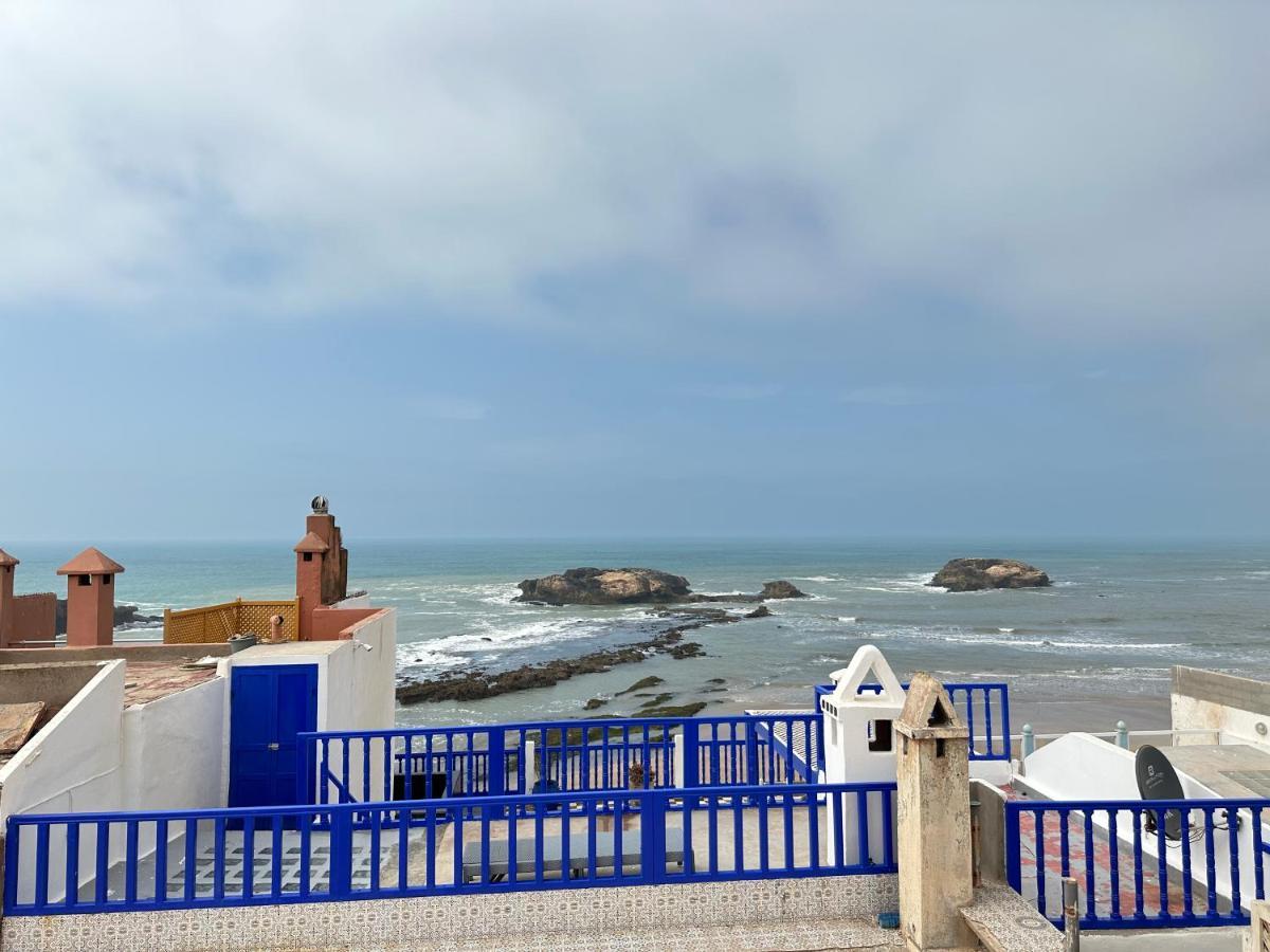 Home With A Sea View 에사우이라 외부 사진
